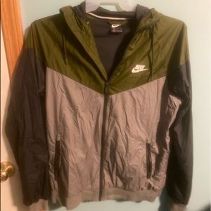 nike windbreaker
